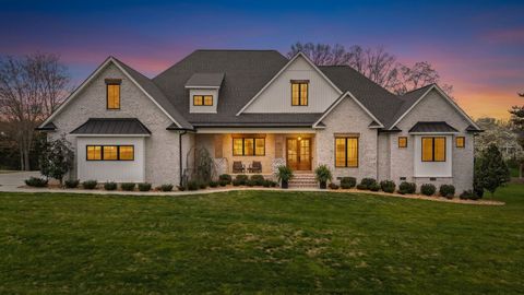 426 BRUNSWICK COURT Tullahoma TN 37388