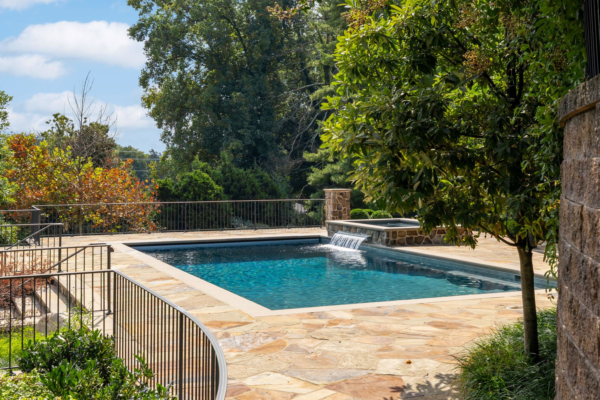 5008 Brentview Ct