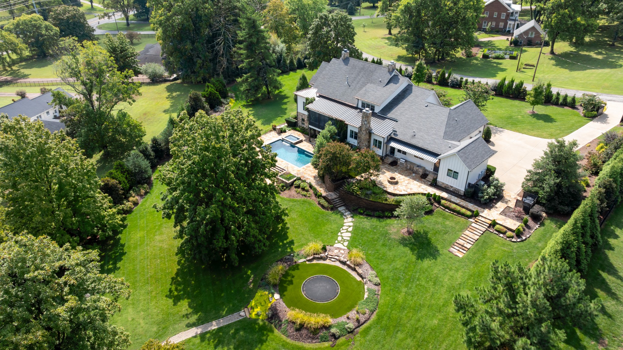 5008 Brentview Ct