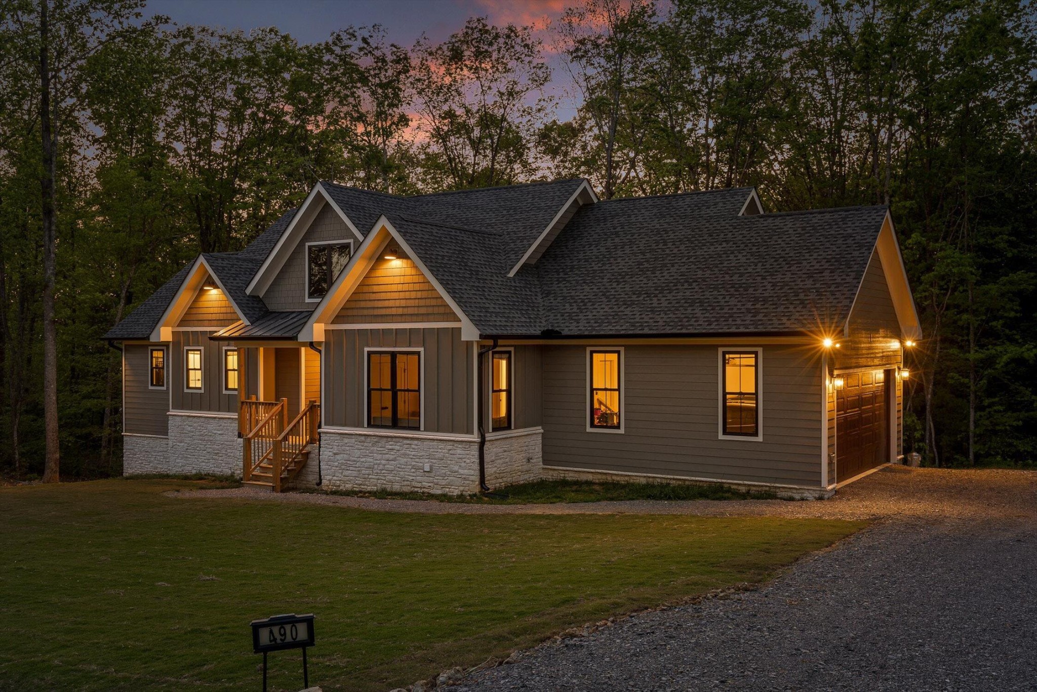 490 Moonlight Lane