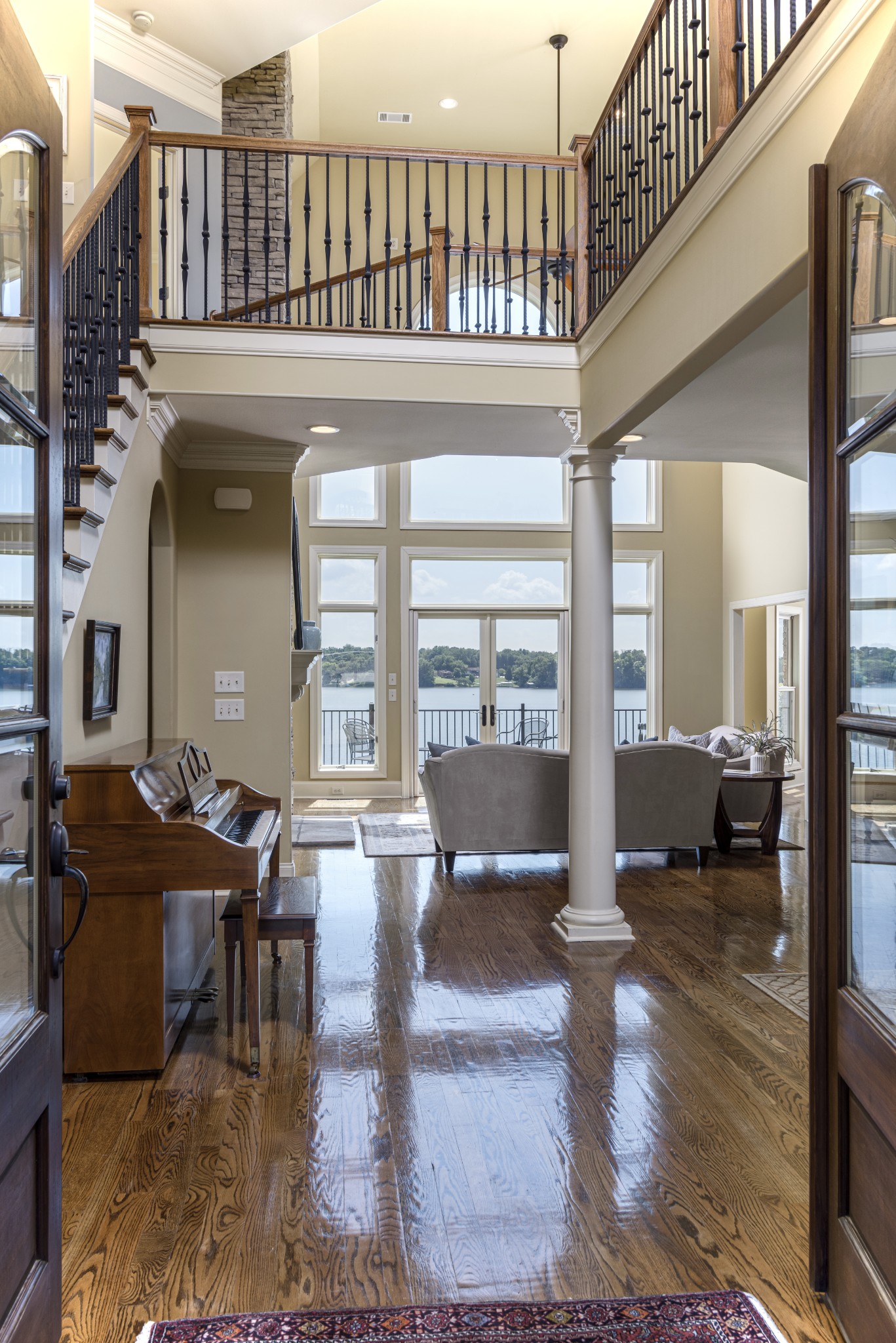 1201 Shoreside Dr