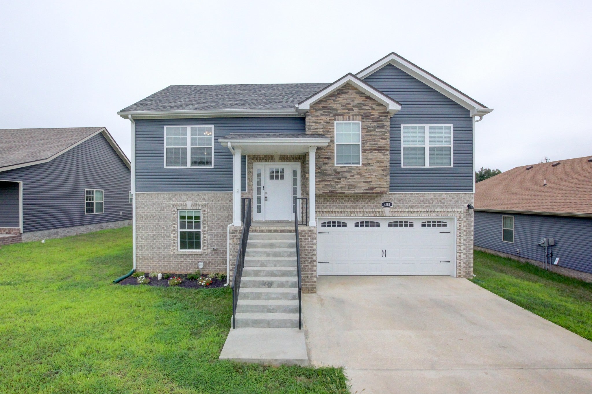 458 Irish Hills Dr