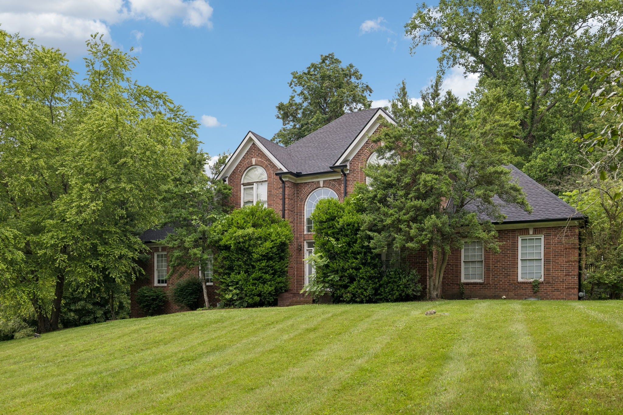 9534 Thoroughbred Way
