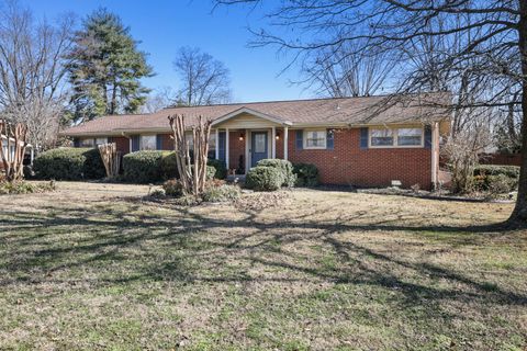 1119 Walton Dr Murfreesboro TN 37130