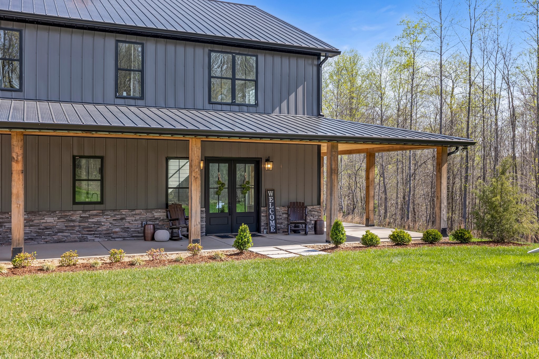 610 Dogwood Way