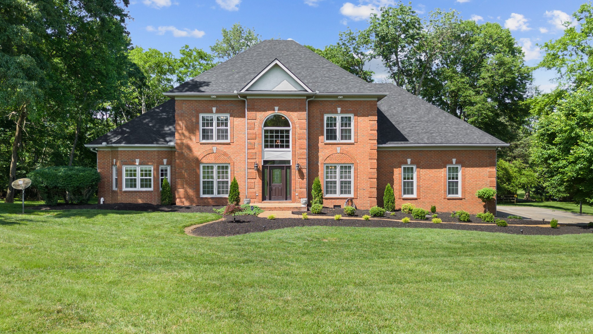 1010 Saint Blaise Trl