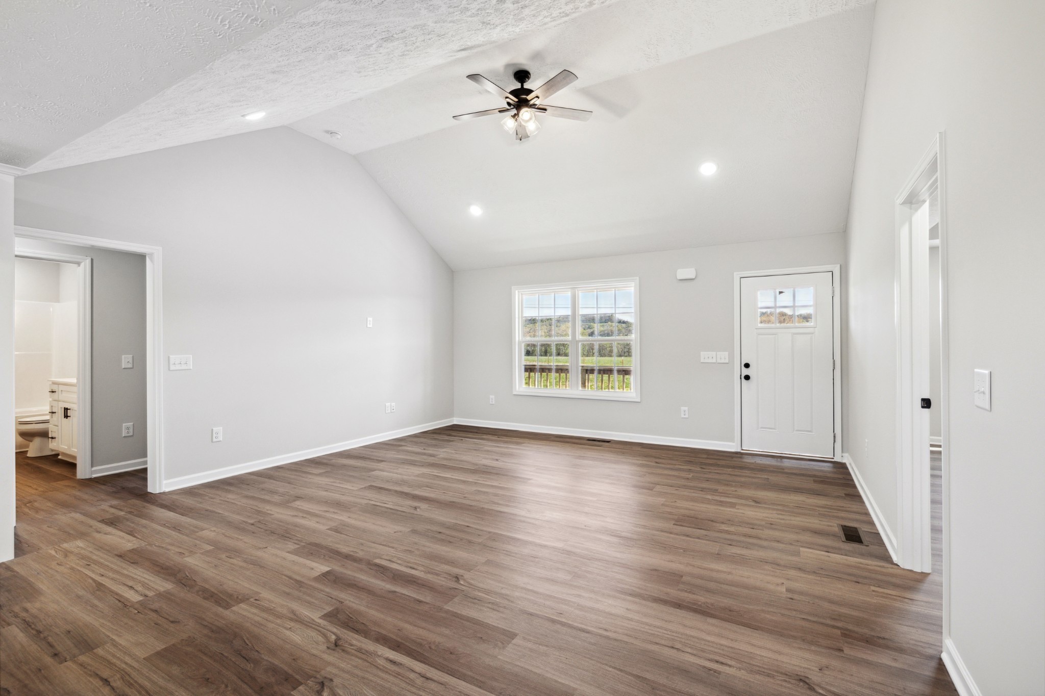 1517 Ellie Claire Way