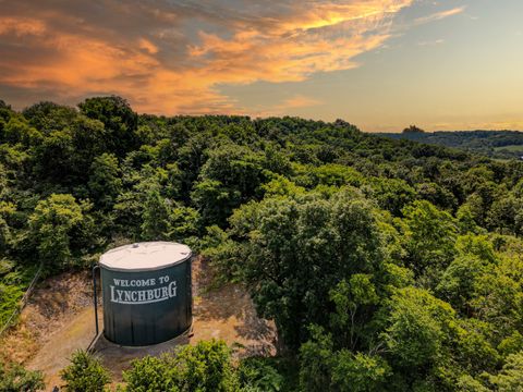 975 Main St Lynchburg TN 37352