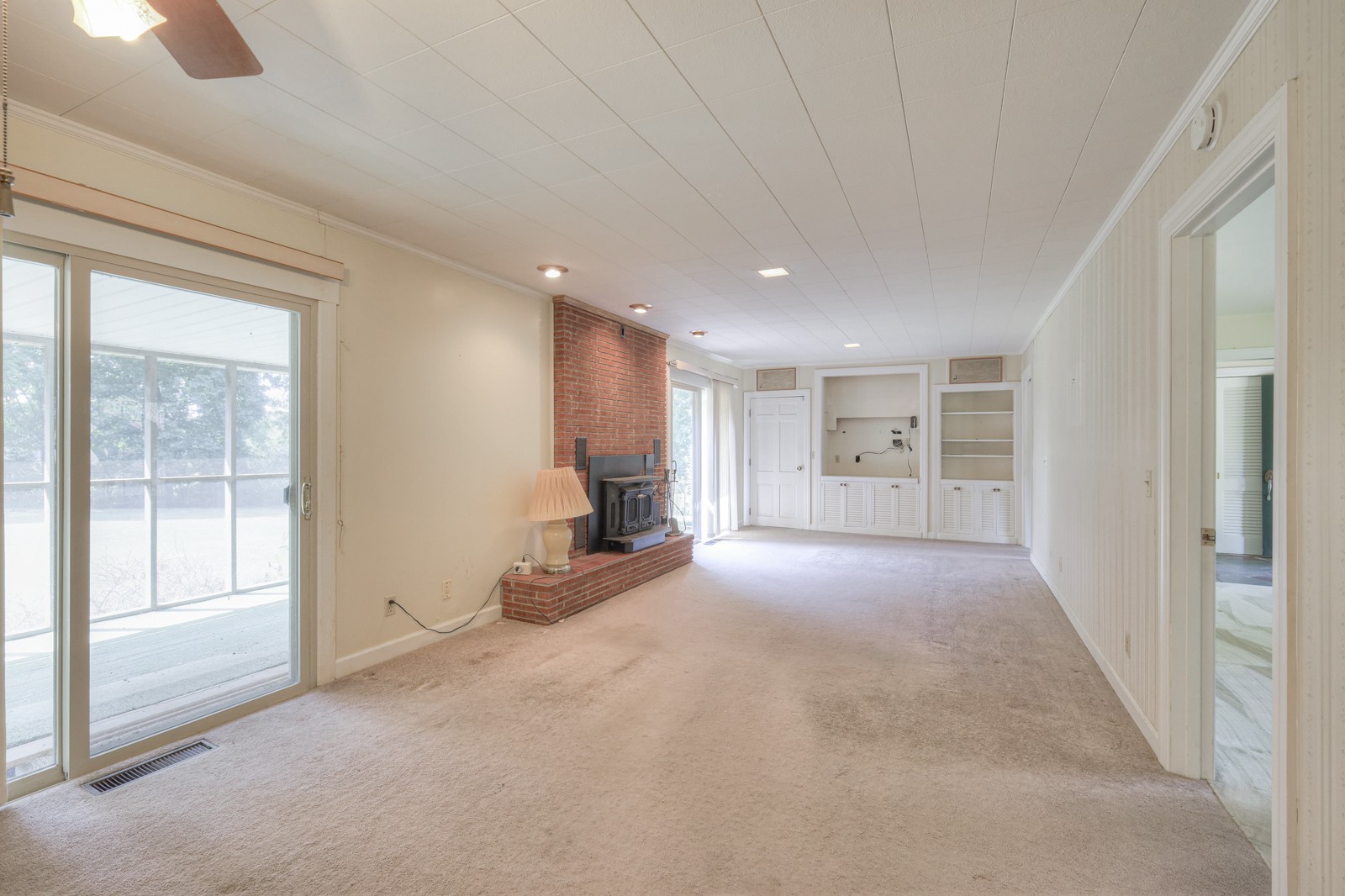 365 Riverbend Country Club Rd