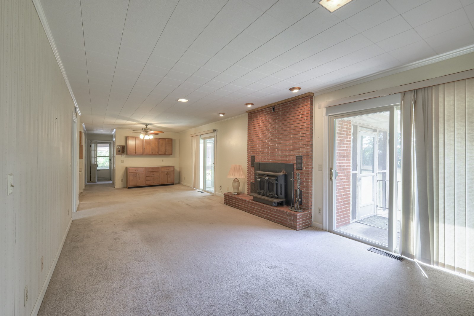 365 Riverbend Country Club Rd