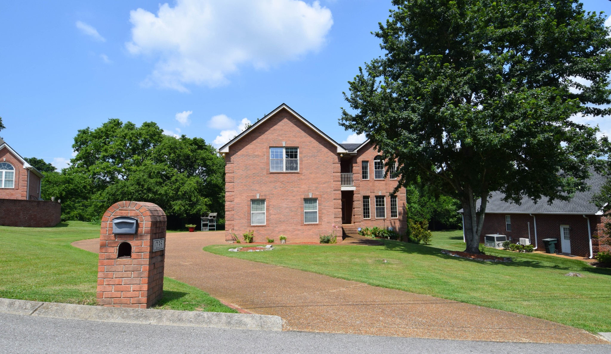 235 Chipaway Dr