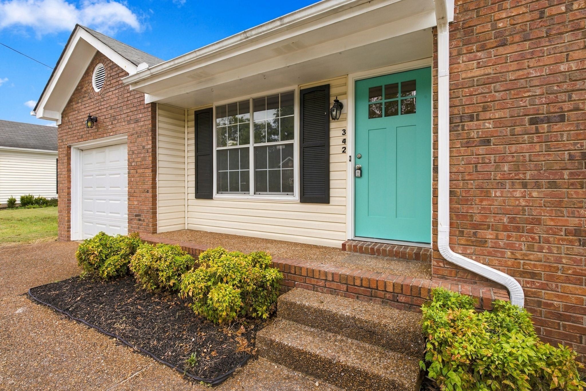342 N Birchwood Dr
