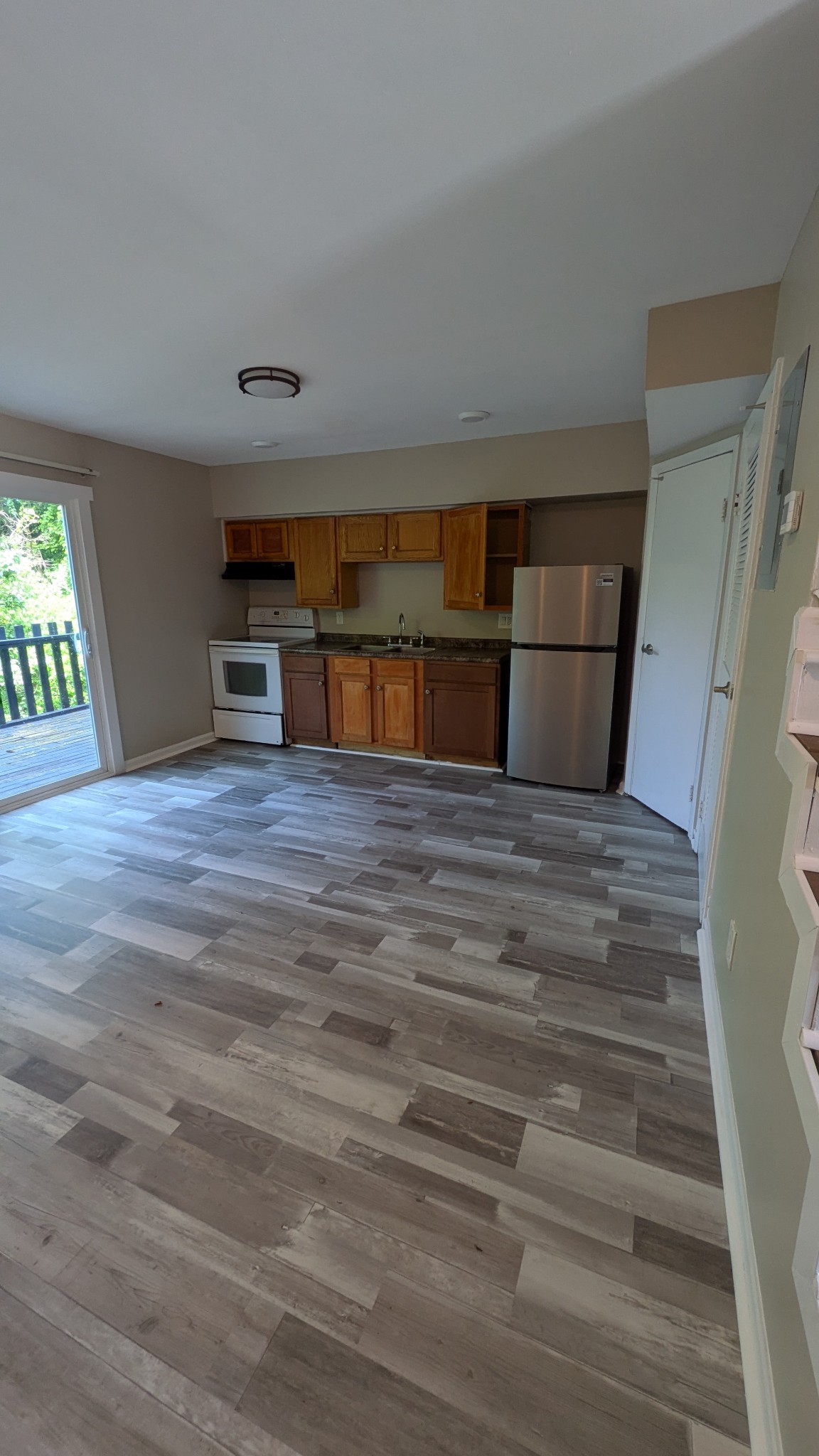 320 Welch Rd B1