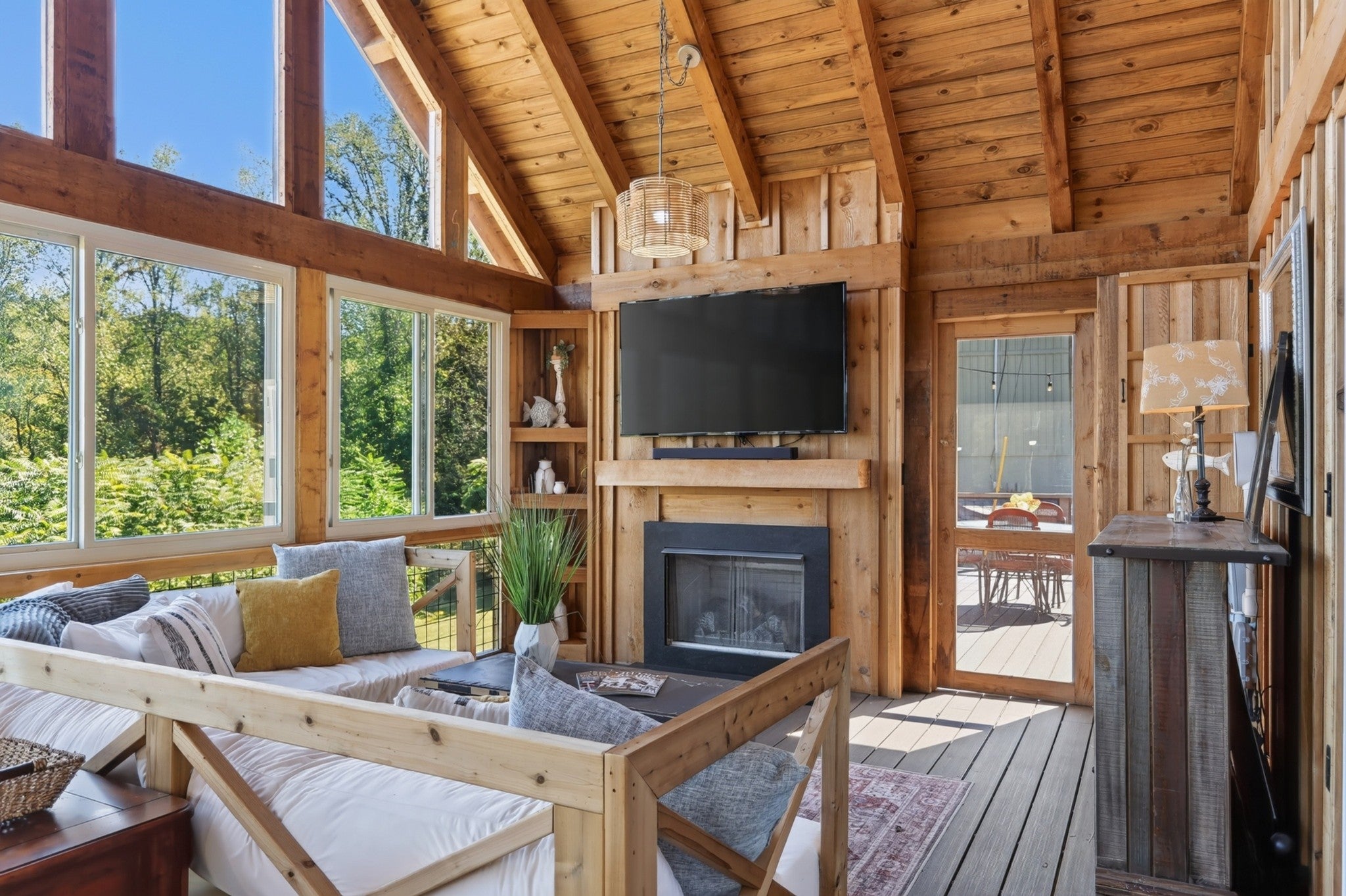 446 Oak Dr