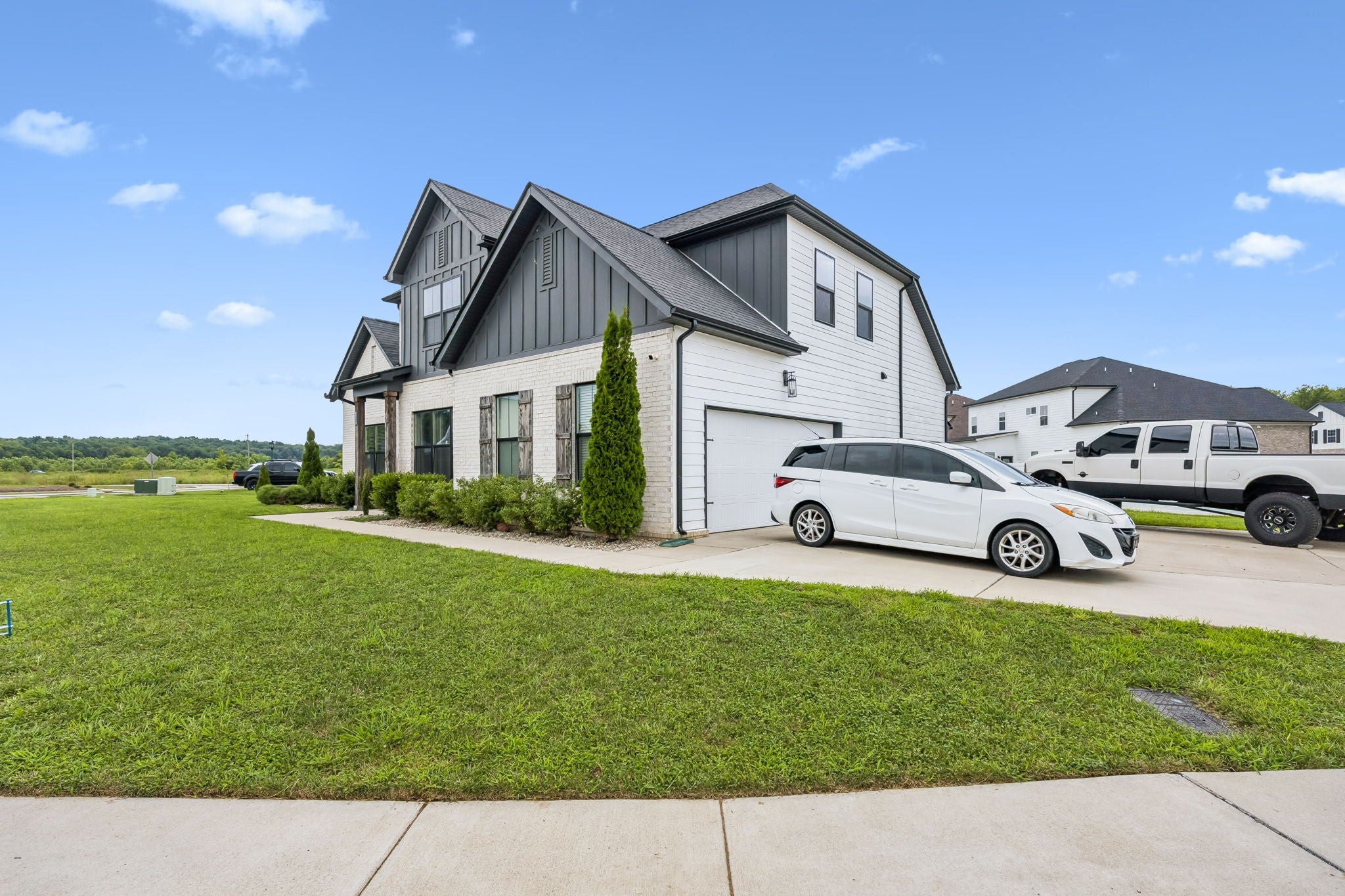 3407 Darrell Dr