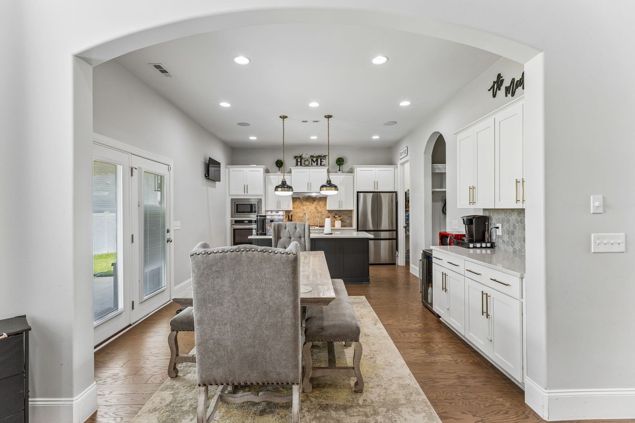 3407 Darrell Dr