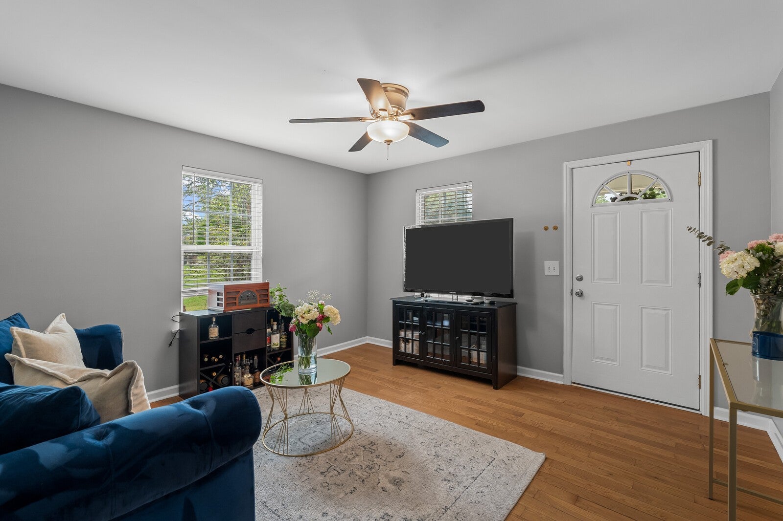 544 Maplewood Ln
