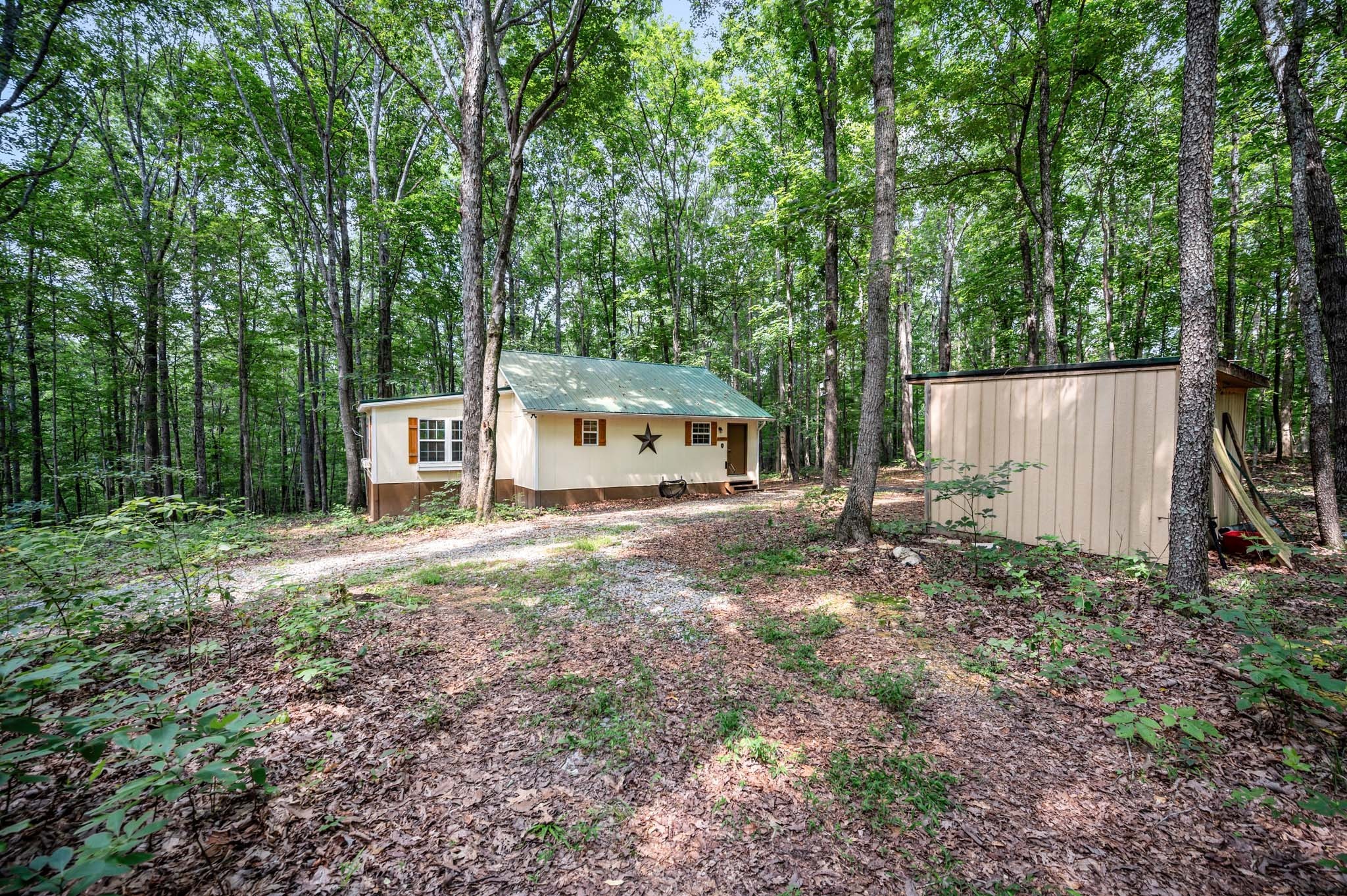 3950 Parchcorn Hollow Rd