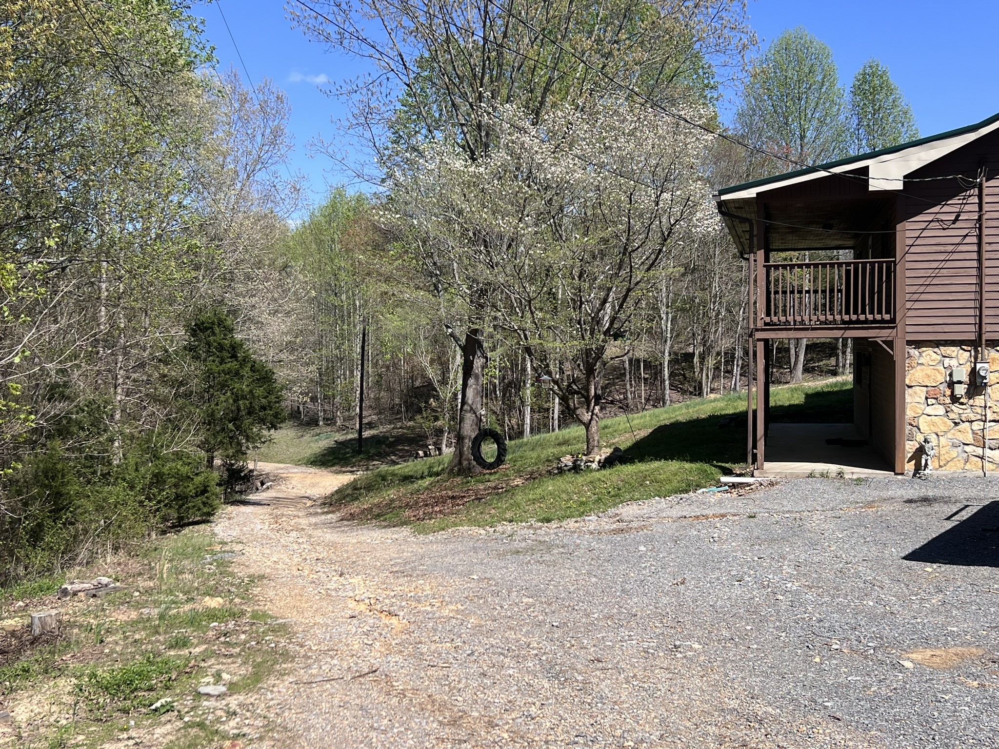198 Brandy Hollow Ln