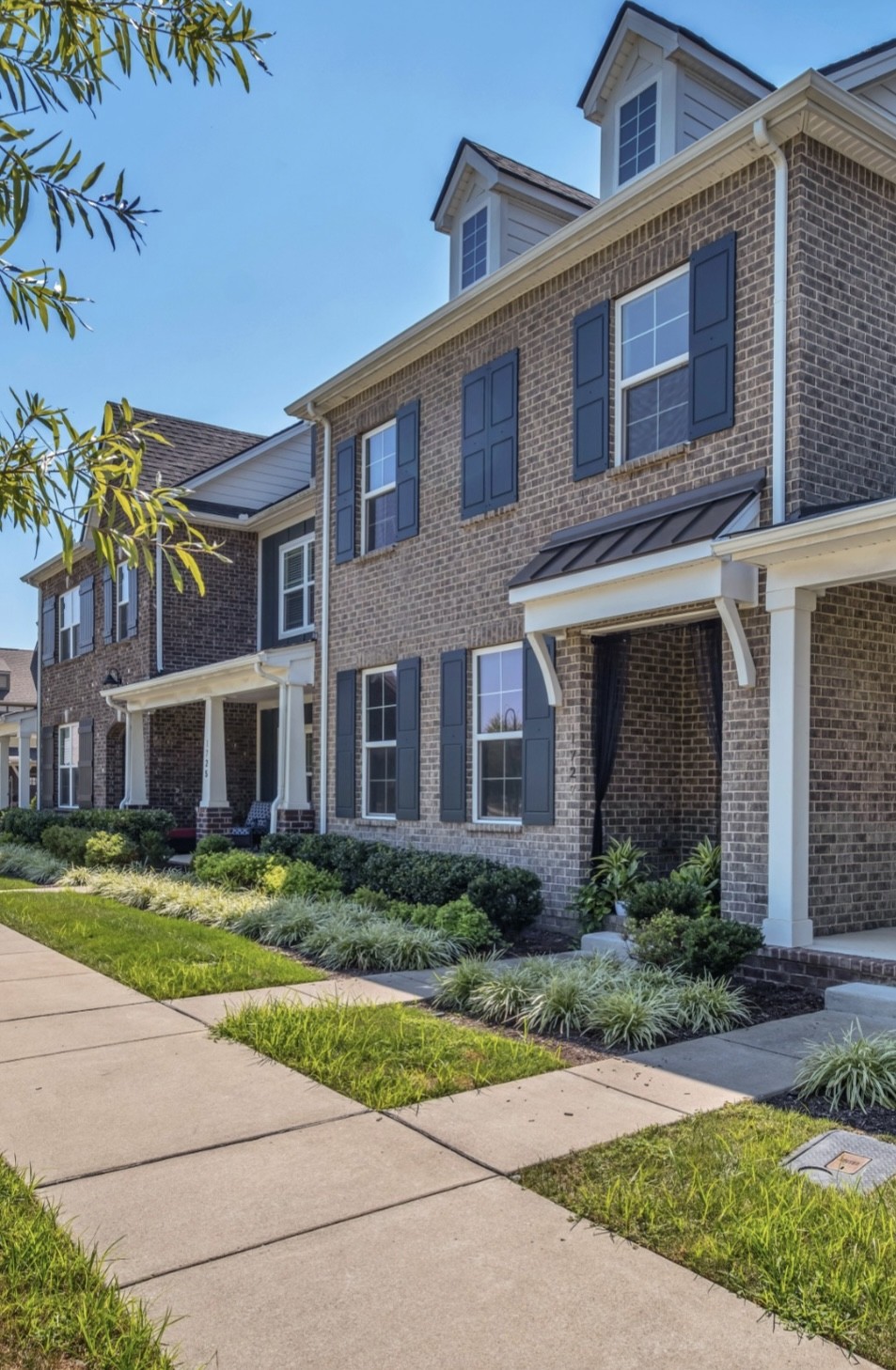 1727 Old Drakes Creek Rd