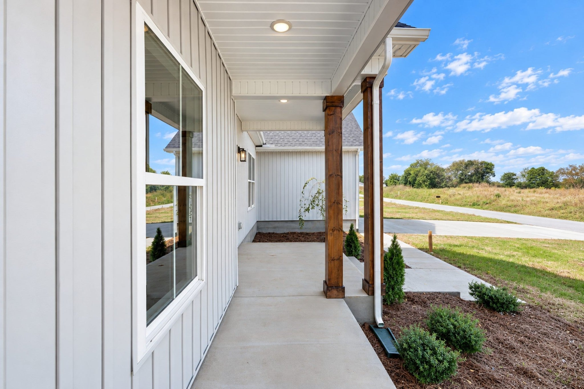 2864 Smoot Rd