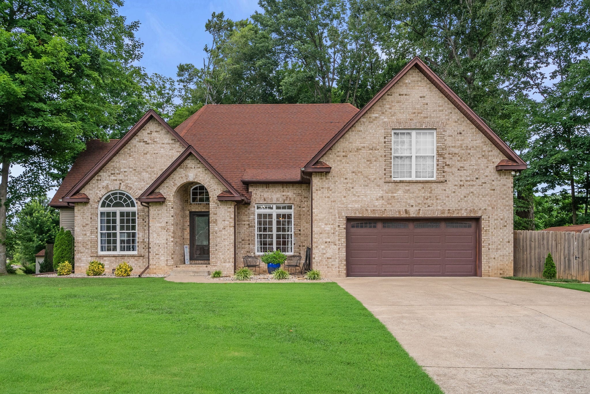 848 Sycamore Dr