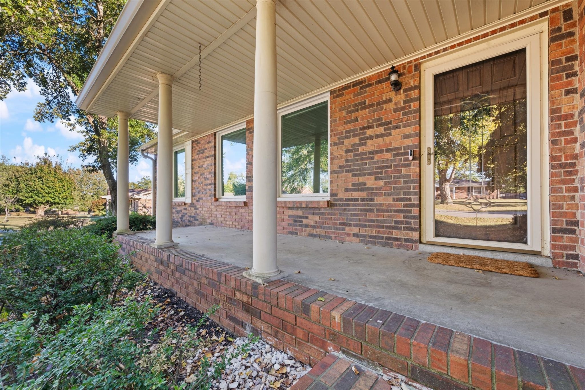 110 Sam Davis Dr