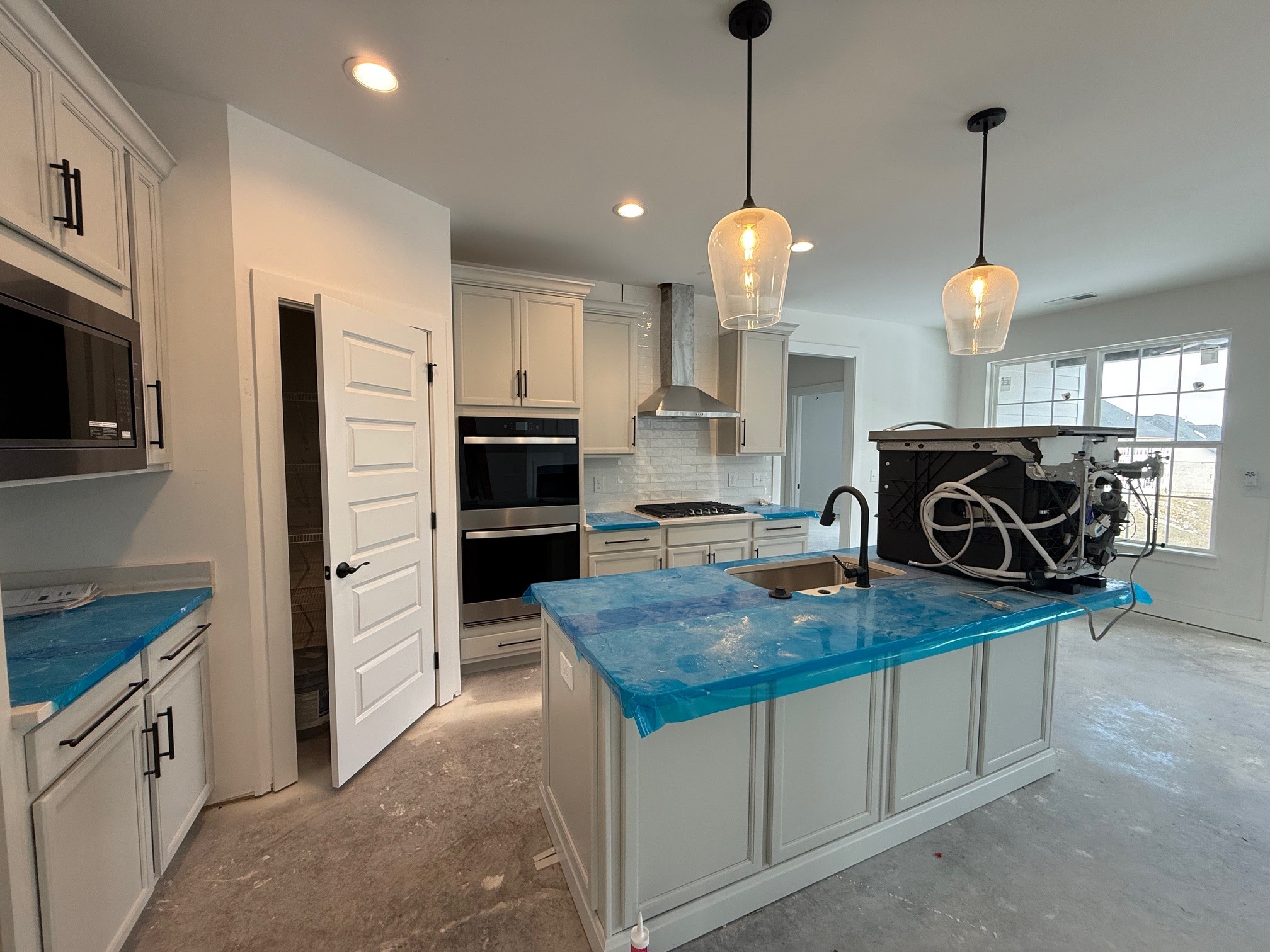 5873 Napa Valley Drive