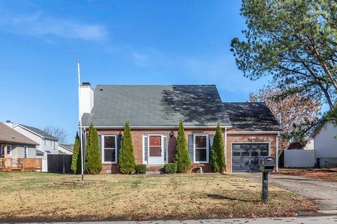 313 Broadmore Dr, Clarksville, TN 37042 - MLS#: 2771977