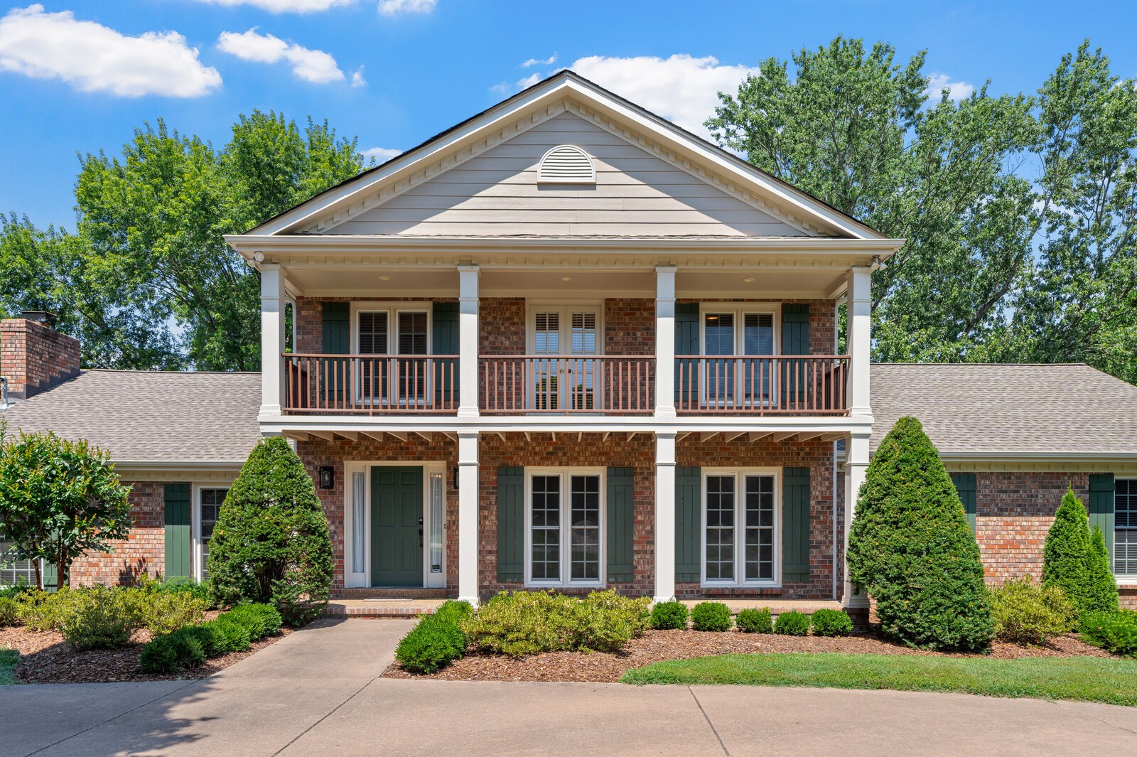 9228 Fox Run Dr