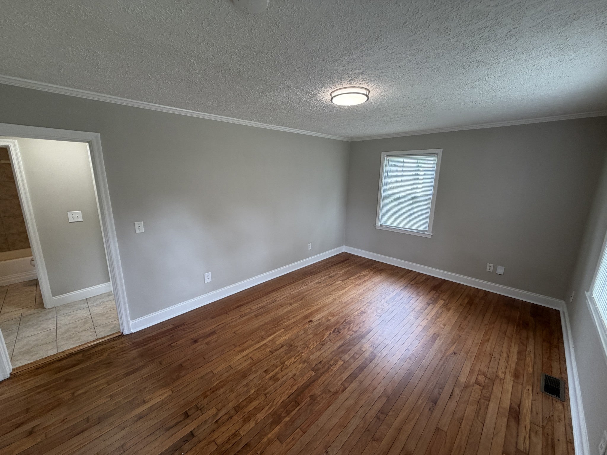 2-bed home for rent in Nashville, TN 37206, 1507 Mckennie Ave 1507 Mckennie Ave, Nashville TN 37206 2-bed home, photo 2 of 14