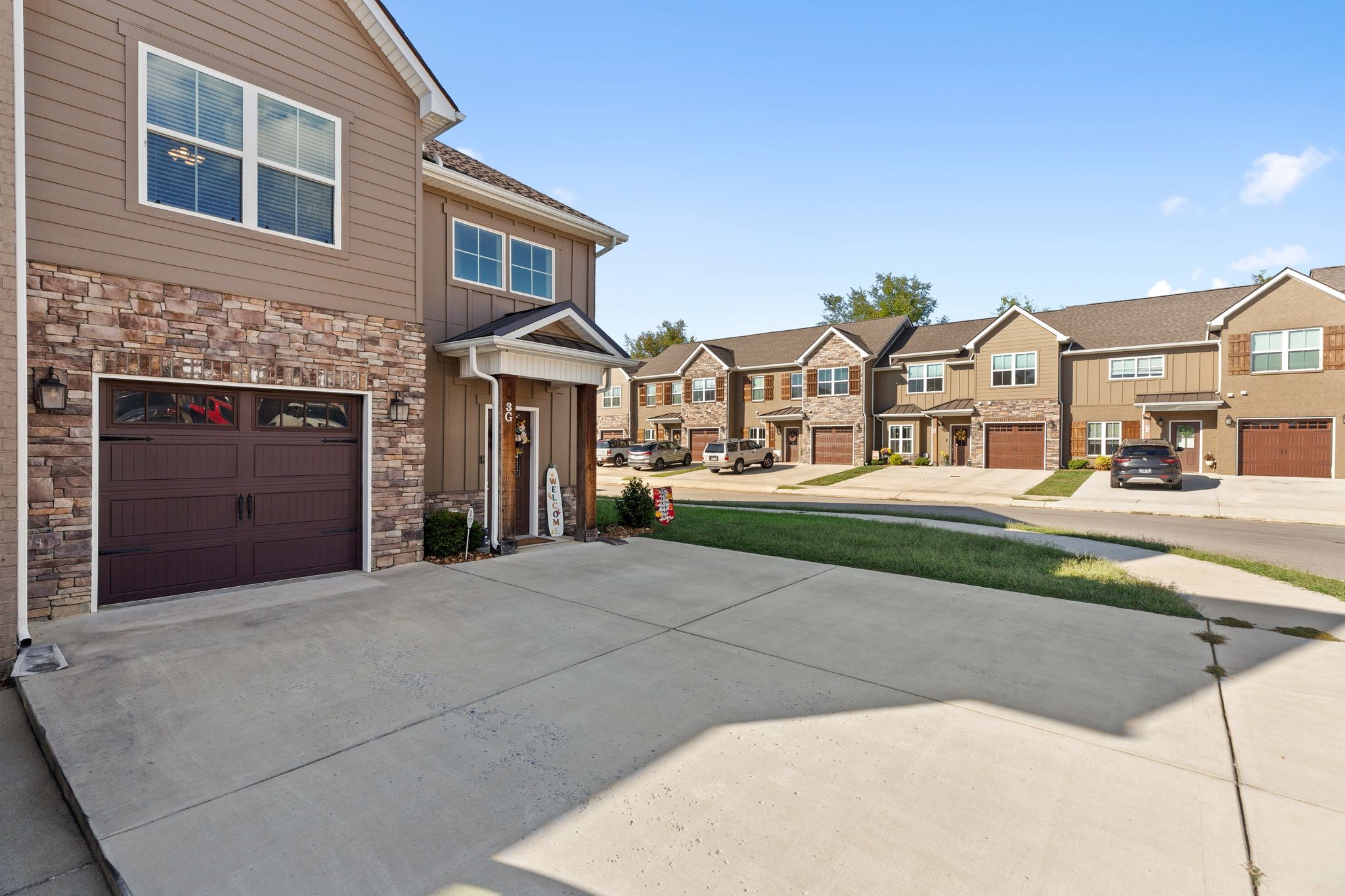 967 Horse Mountain Rd 3G