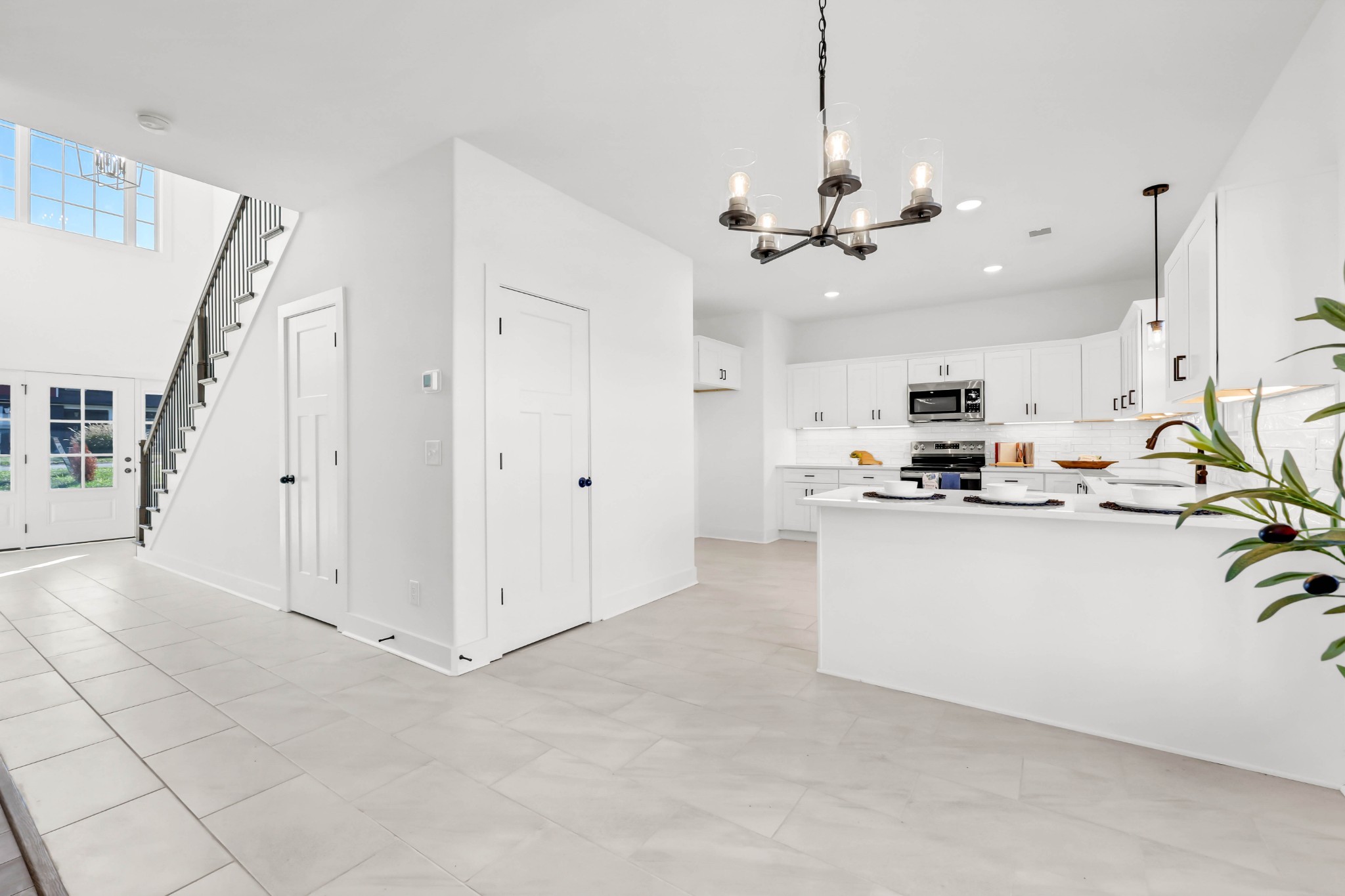 1117 Henry Place Blvd