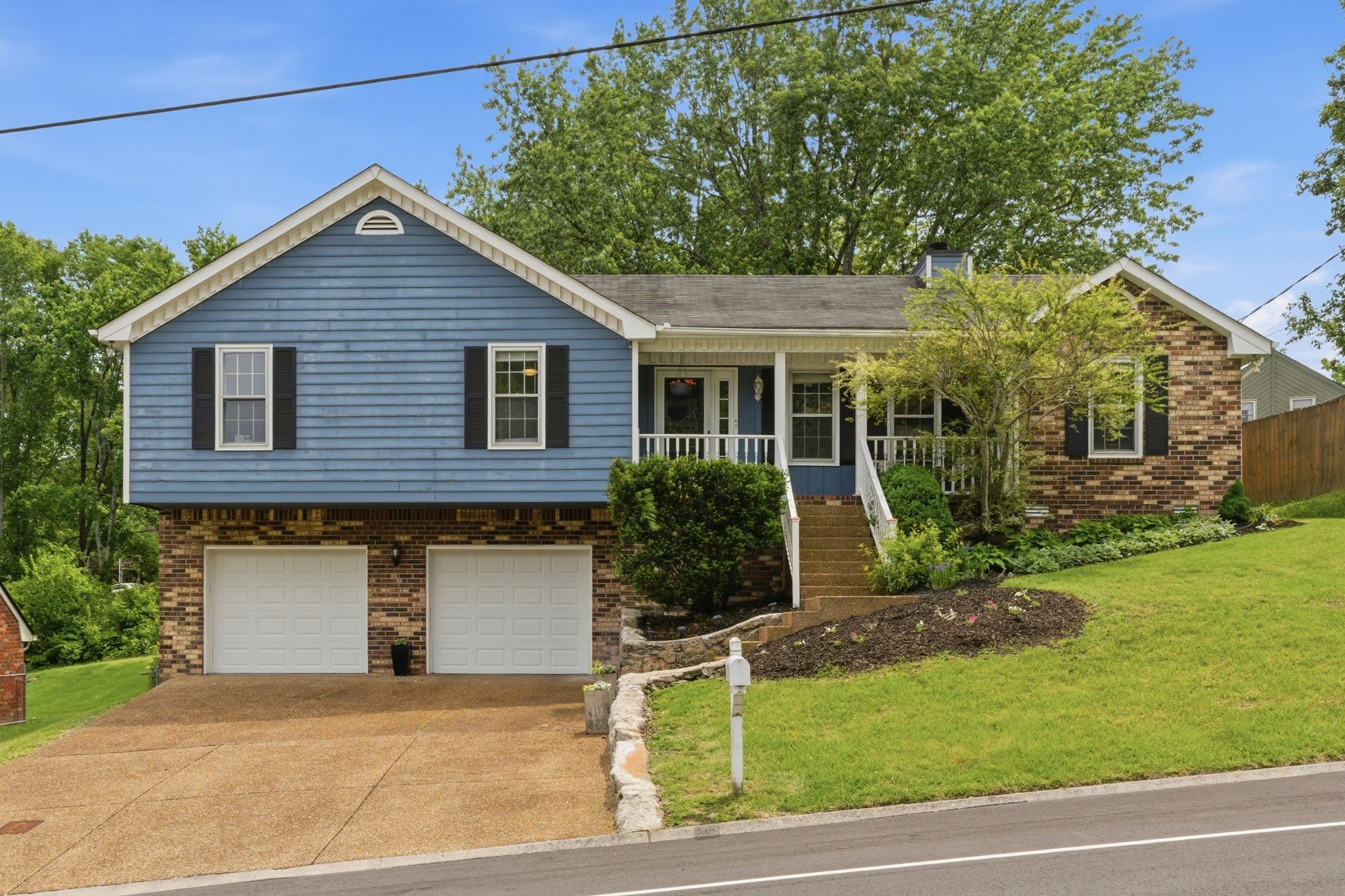 7504 Rolling River Pkwy
