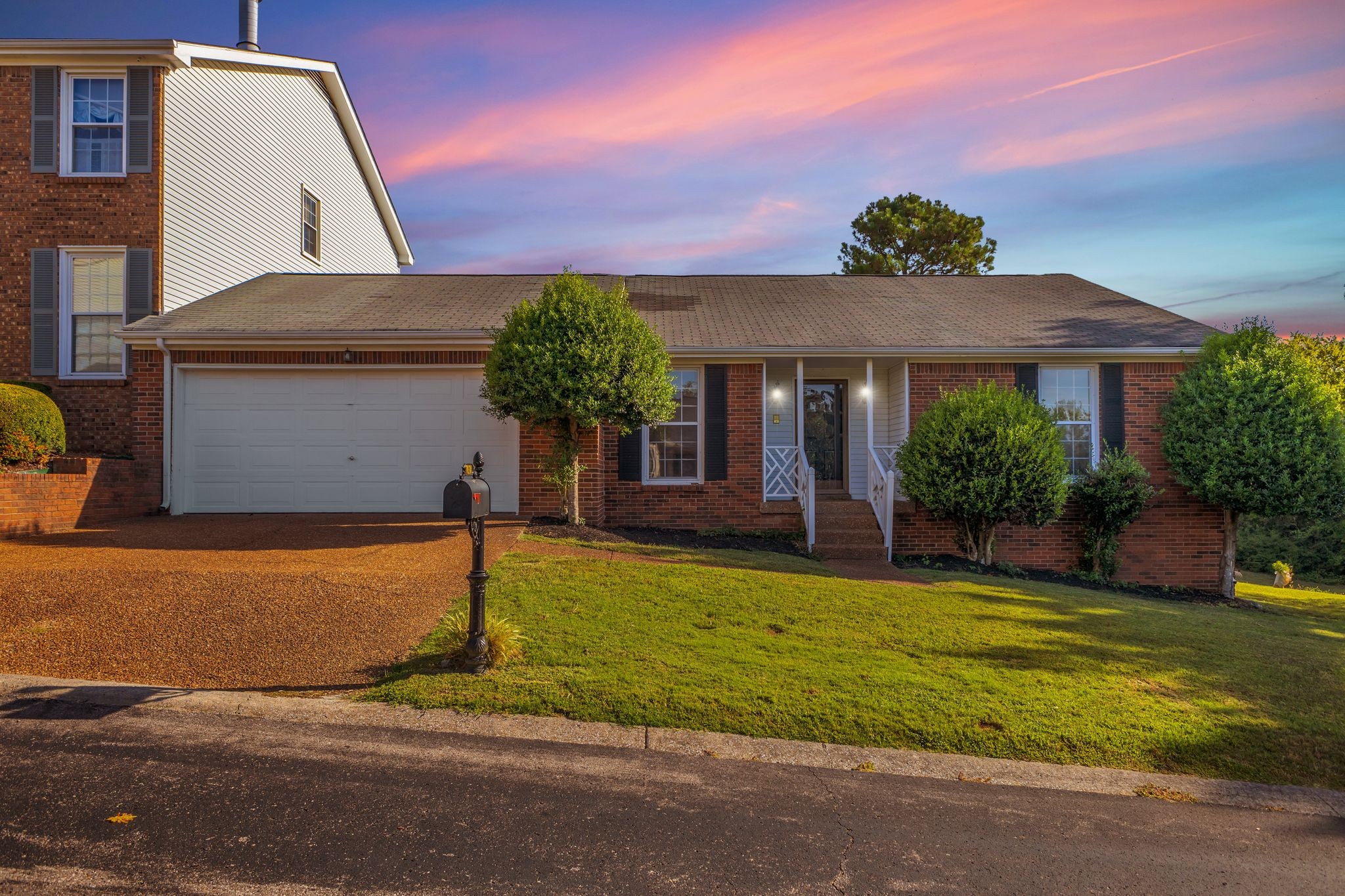 7038 Tartan Crest Ct