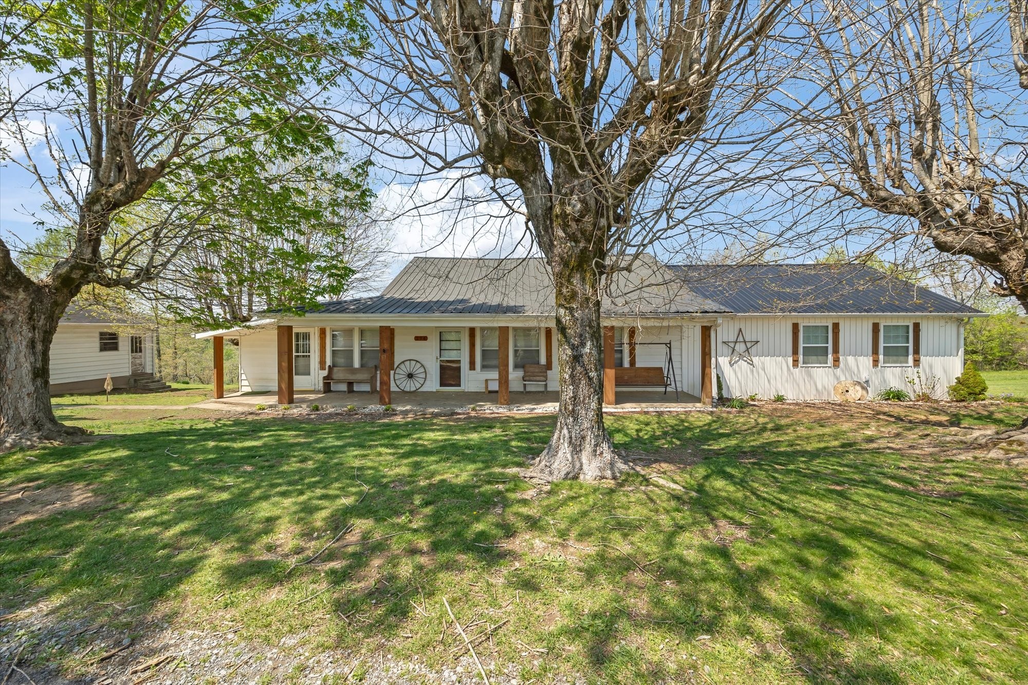 294 Davidson Chapel Ln