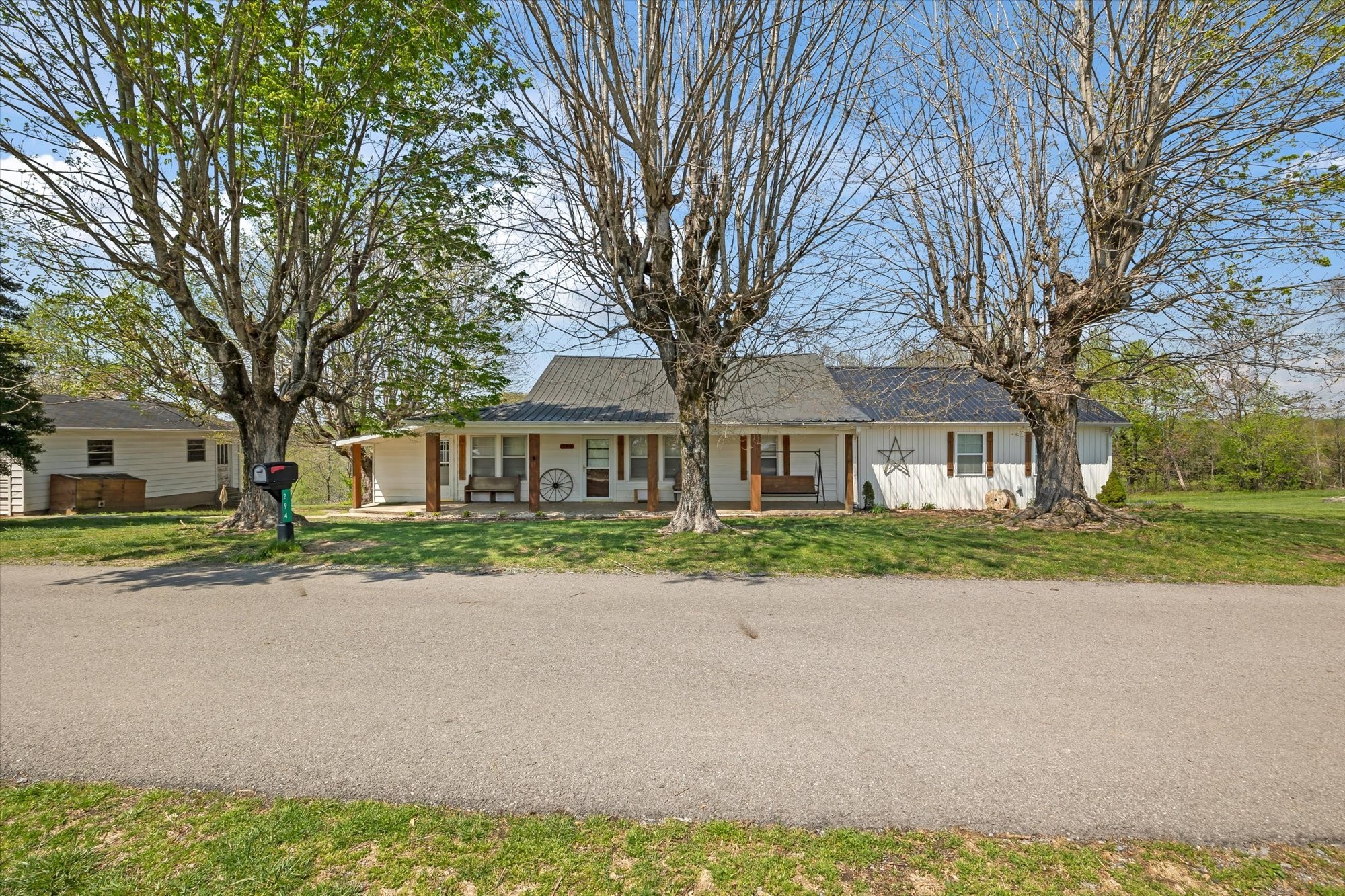 294 Davidson Chapel Ln