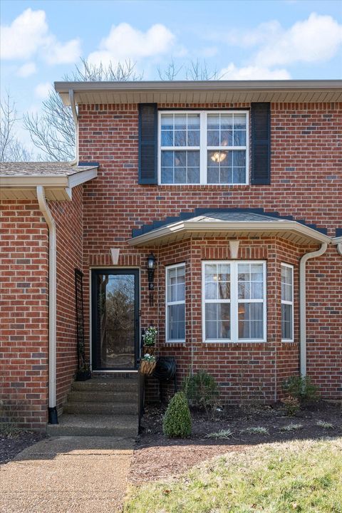 1007 Cashmere Dr Thompsons Station TN 37179