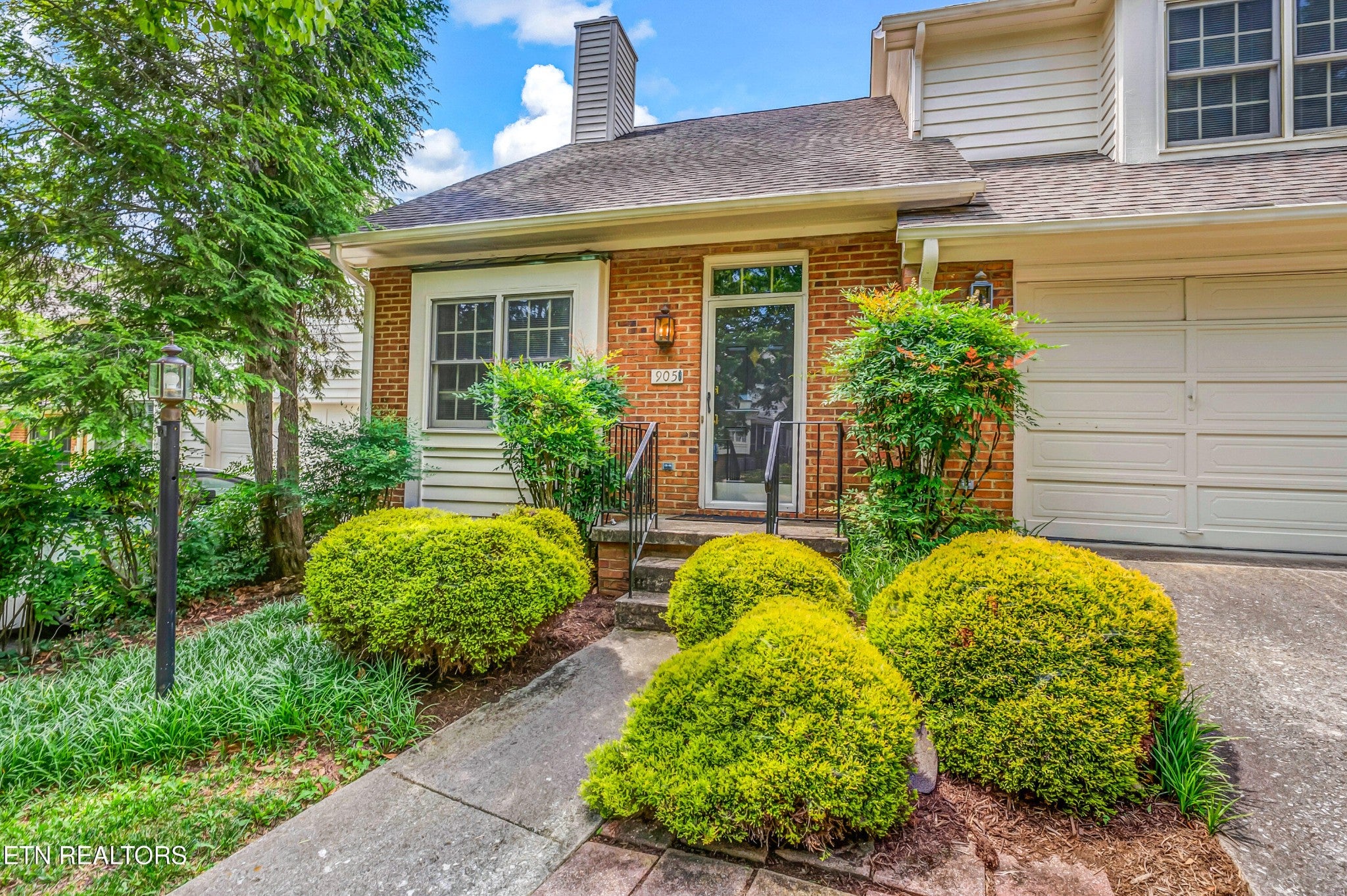 905 Glennshire Drive