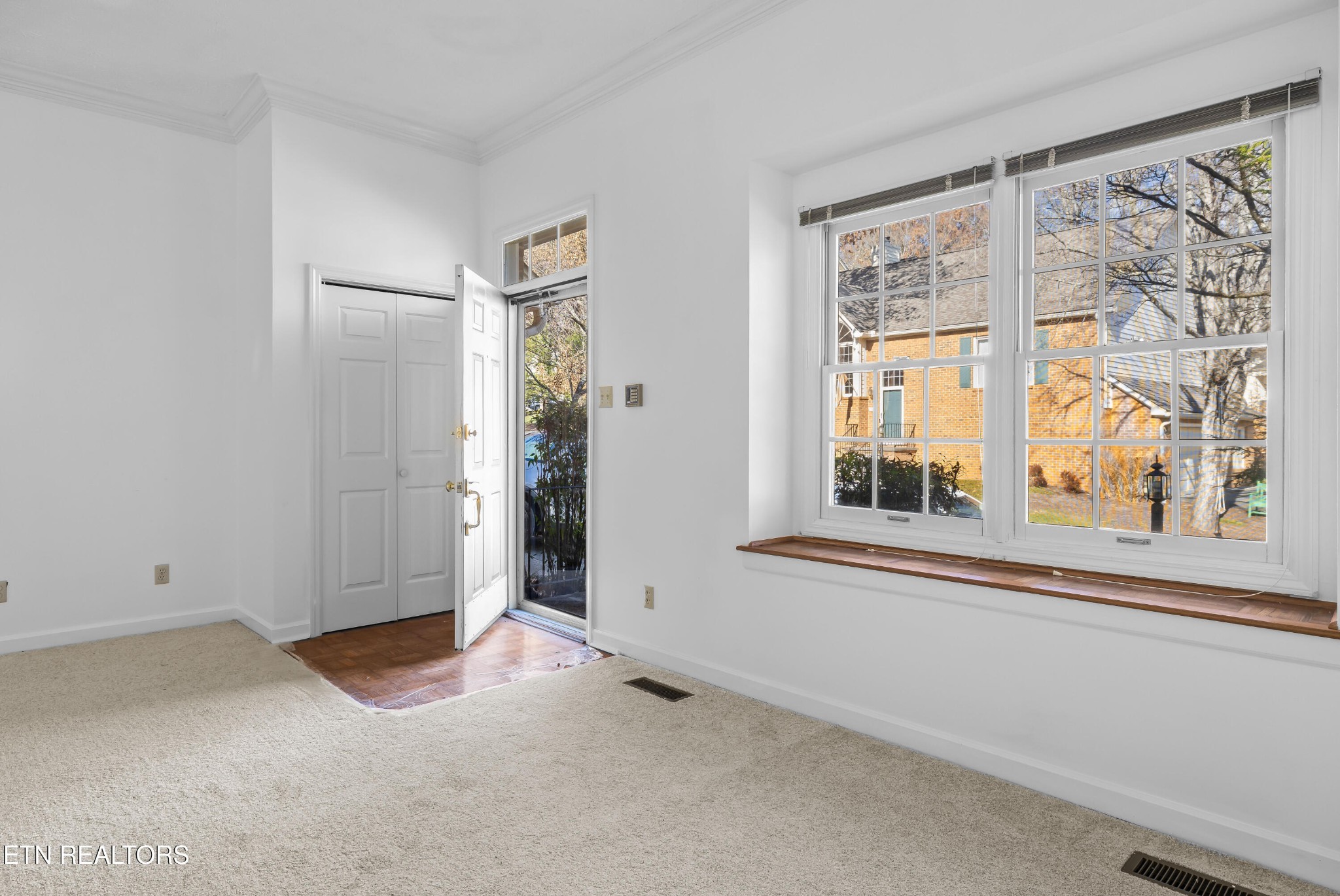 905 Glennshire Drive