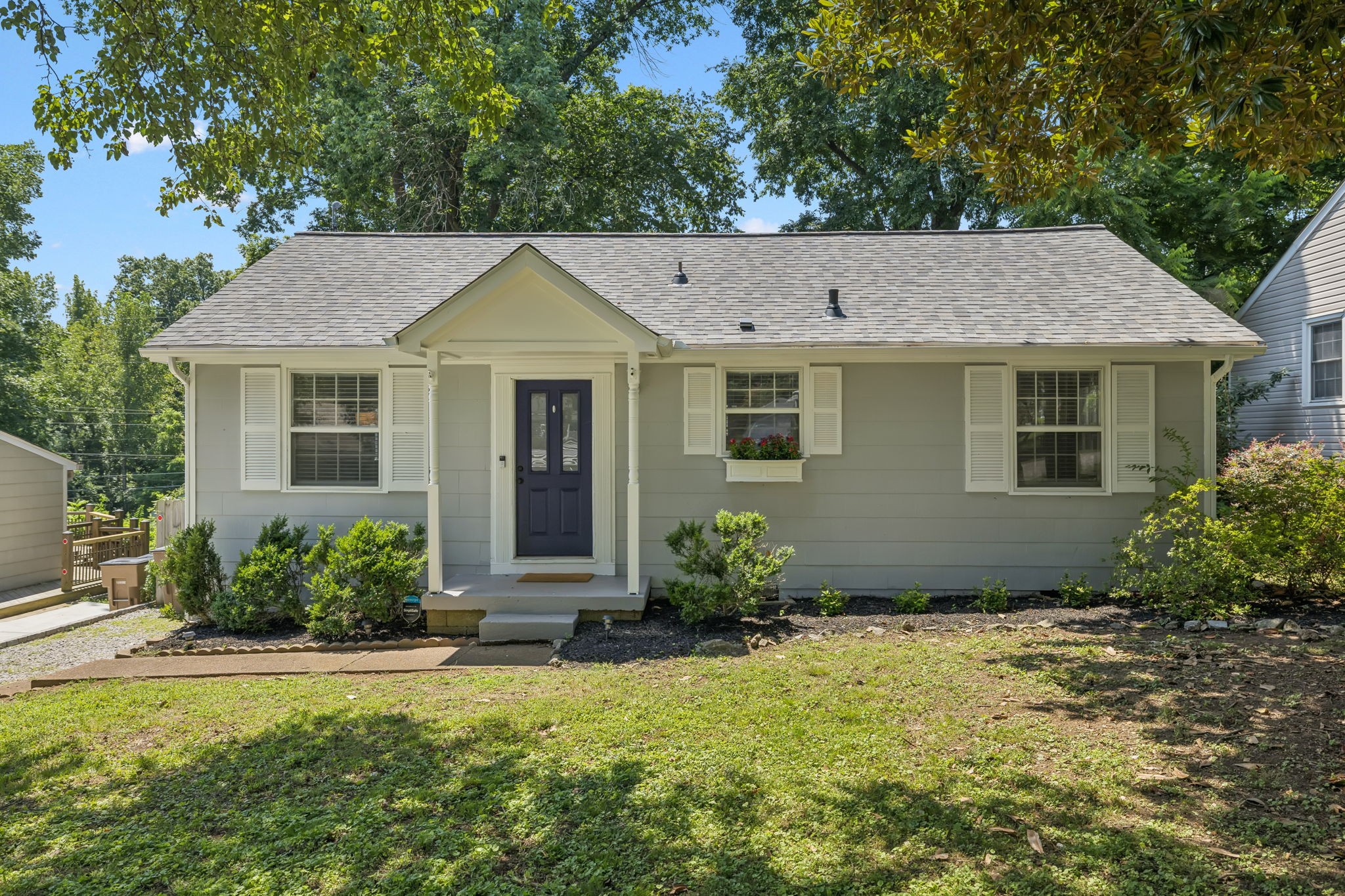5415 Knob Road