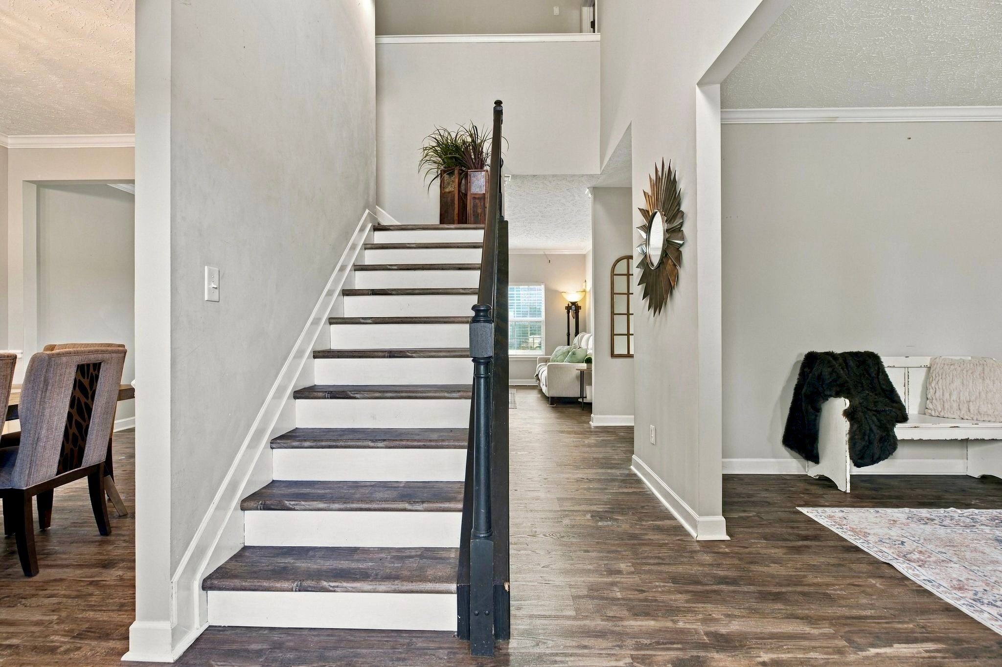1011 Laramie Ct