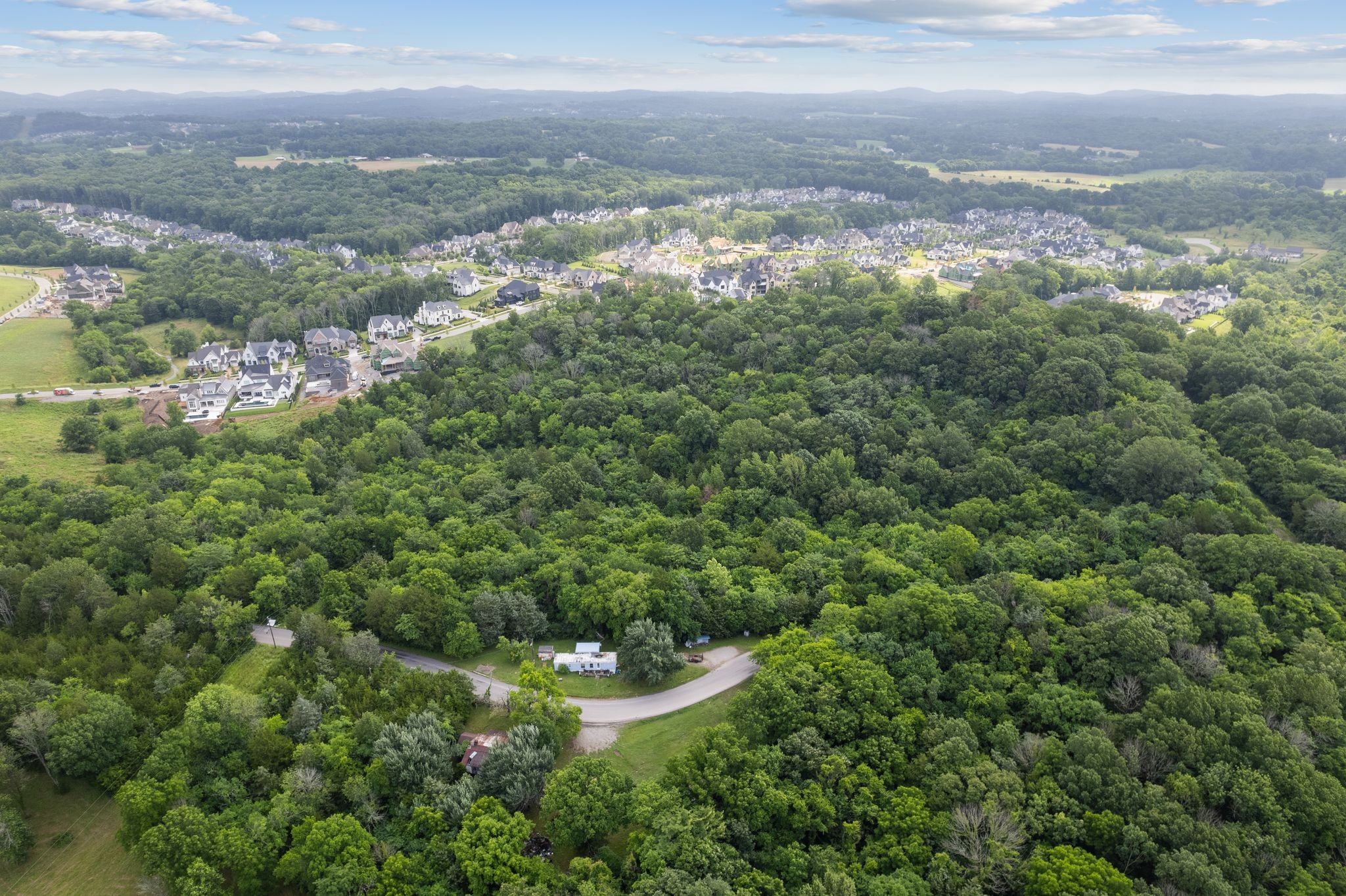 6417 Locust Ridge Rd