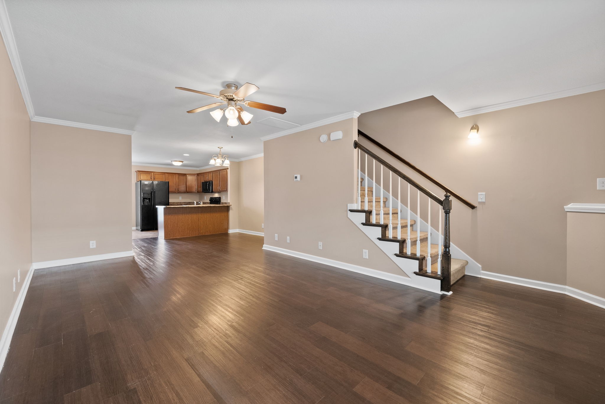Clarksville, Tennessee 37040, United States, 2 Bedrooms Bedrooms, ,3 BathroomsBathrooms,Residential,Active,93192