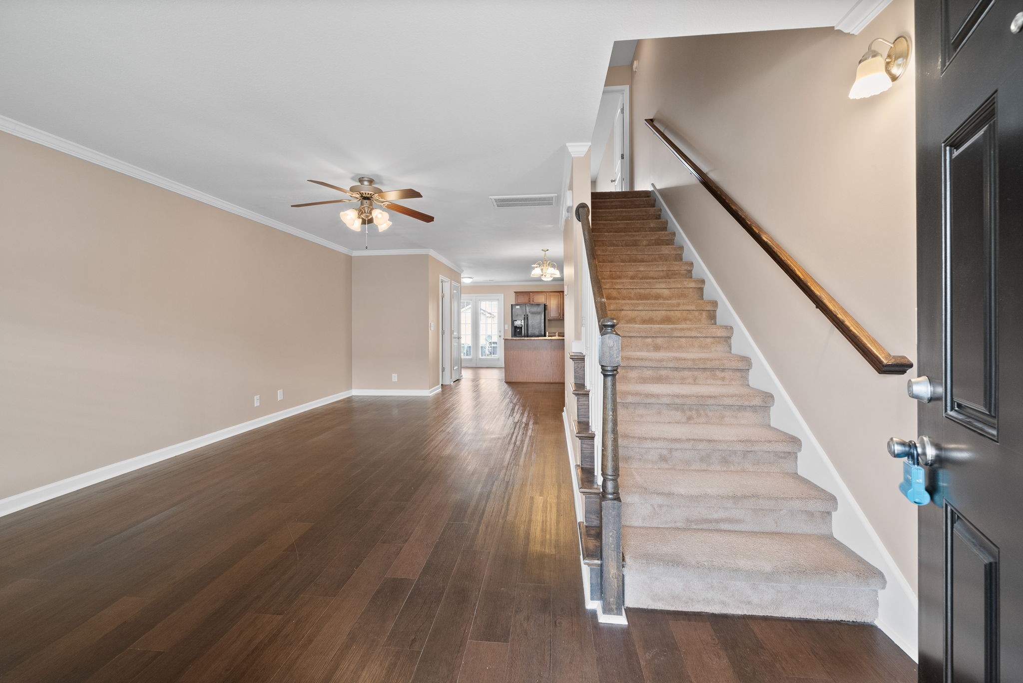 Clarksville, Tennessee 37040, United States, 2 Bedrooms Bedrooms, ,3 BathroomsBathrooms,Residential,Active,93192