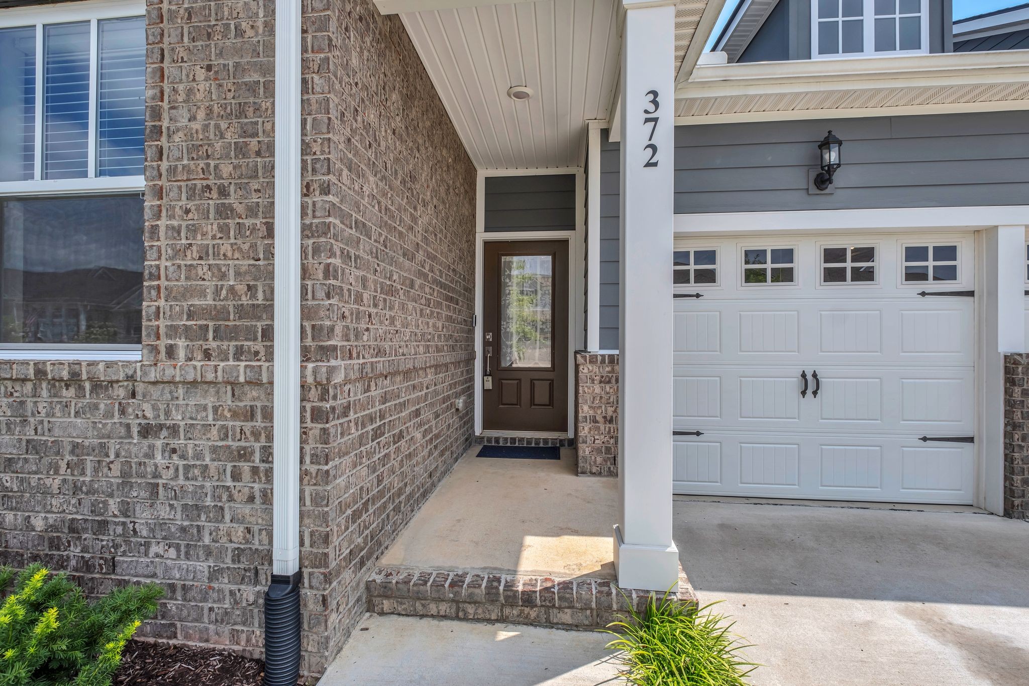 372 Gingerwood Ln
