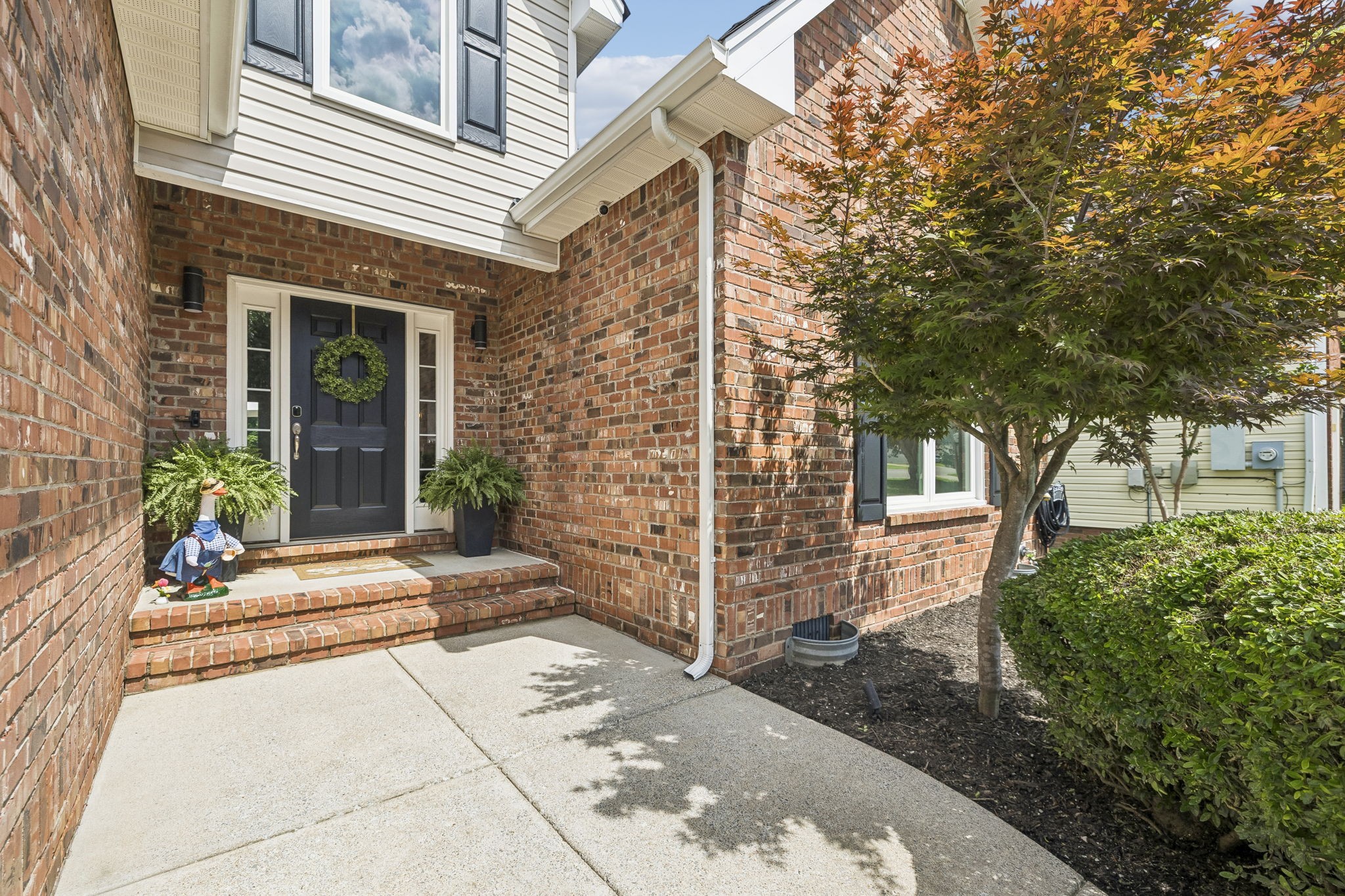 2504 Oak Hill Dr