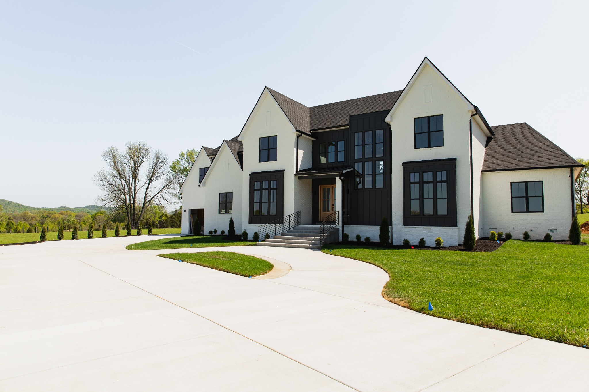 9085 Twelve Corners Rd