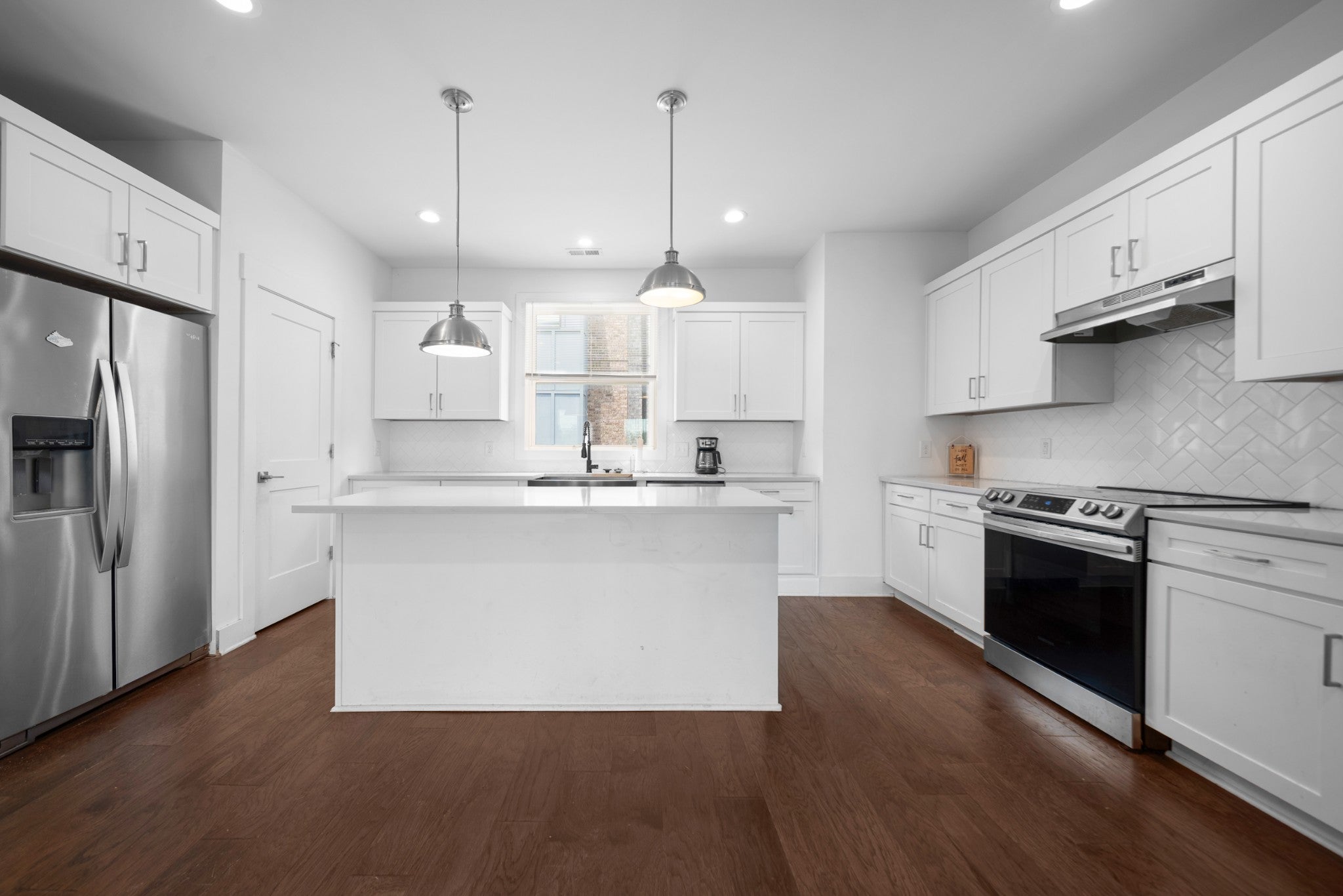 726 Inspiration Blvd