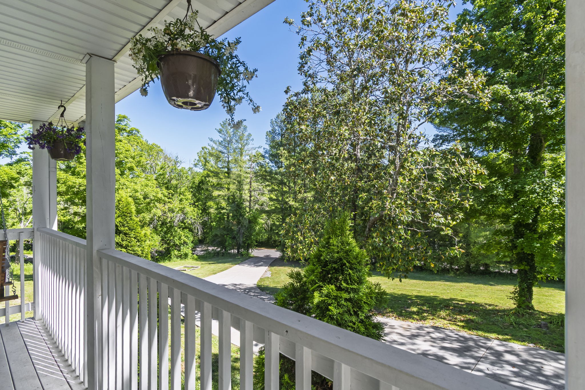 1010 Forestwood Rd